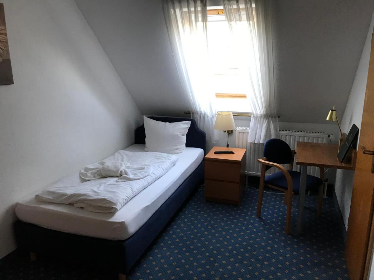 Hotel Hennies Hannover Sehnde Exterior foto